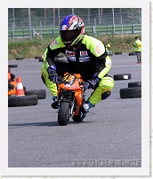 hockenheim_07_0120 * 2264 x 2700 * (3.96MB)