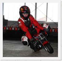 ulm021 * 2235 x 2215 * (536KB)