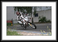IMG_7253 * 3504 x 2336 * (3.6MB)